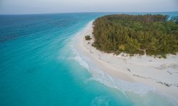 Mnemba-Island-aerial-view-of-beach-and-ocean.jpg