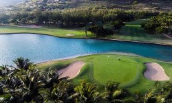 Paradis Beachcomber Golf Resort &amp; Spa